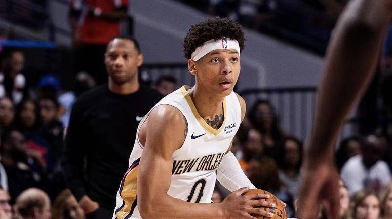 新赛程才踢了2场又挂彩!砸1.9亿弄了个易碎品,7年了鹈鹕还不长记性