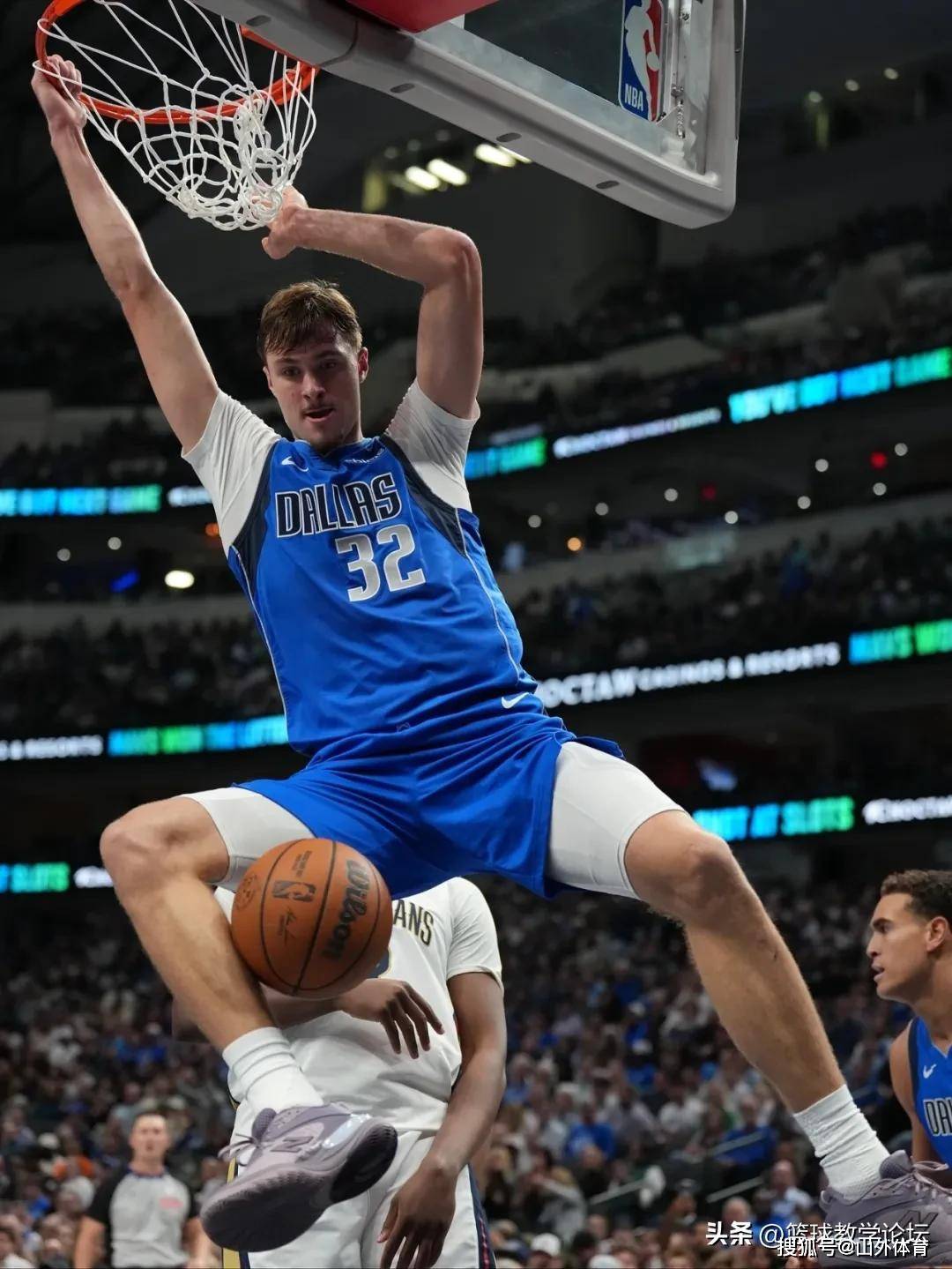 今天NBA 2K更新了球员能力值,独行侠多名球员能力值下降