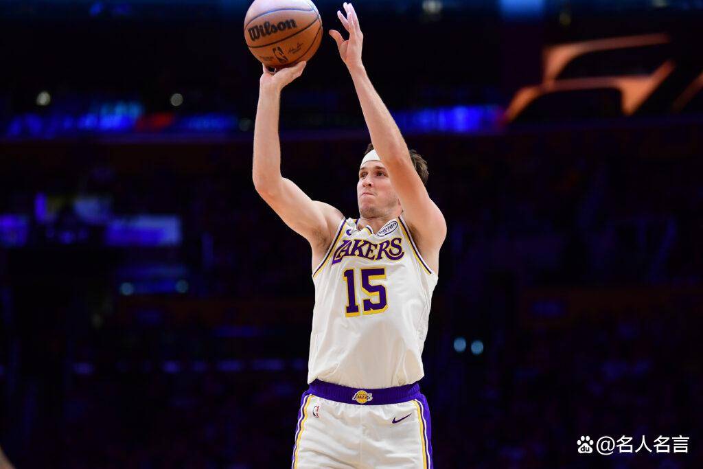 首月战罢，2025-26赛季NBA首期最佳阵容出炉